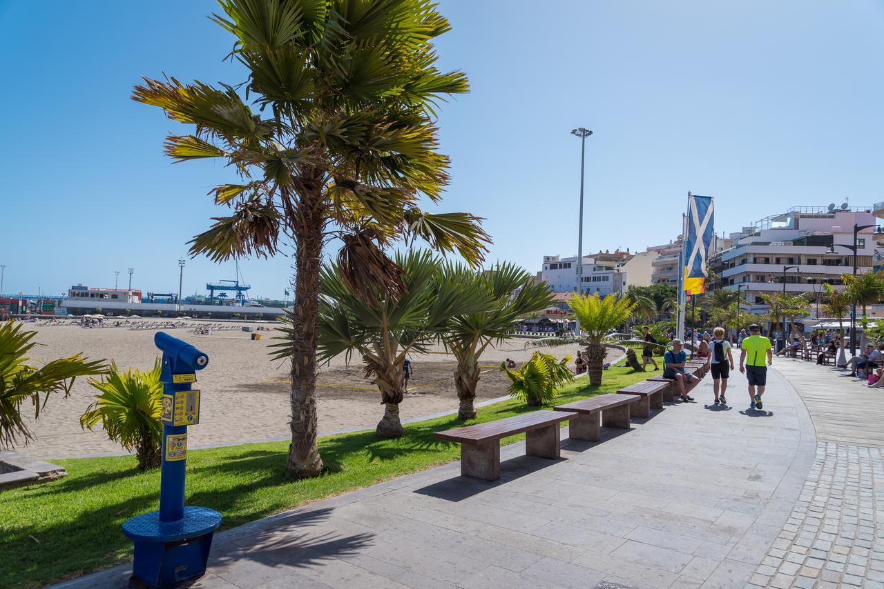 Modern Apartments Los Cristianos Center Exterior photo